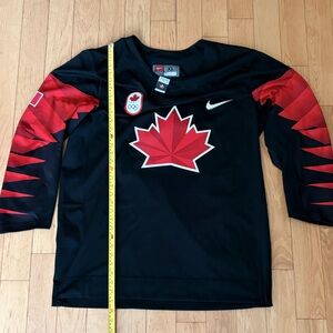 Hockey Team Canada 2018 Olympic Nike XL jersey black